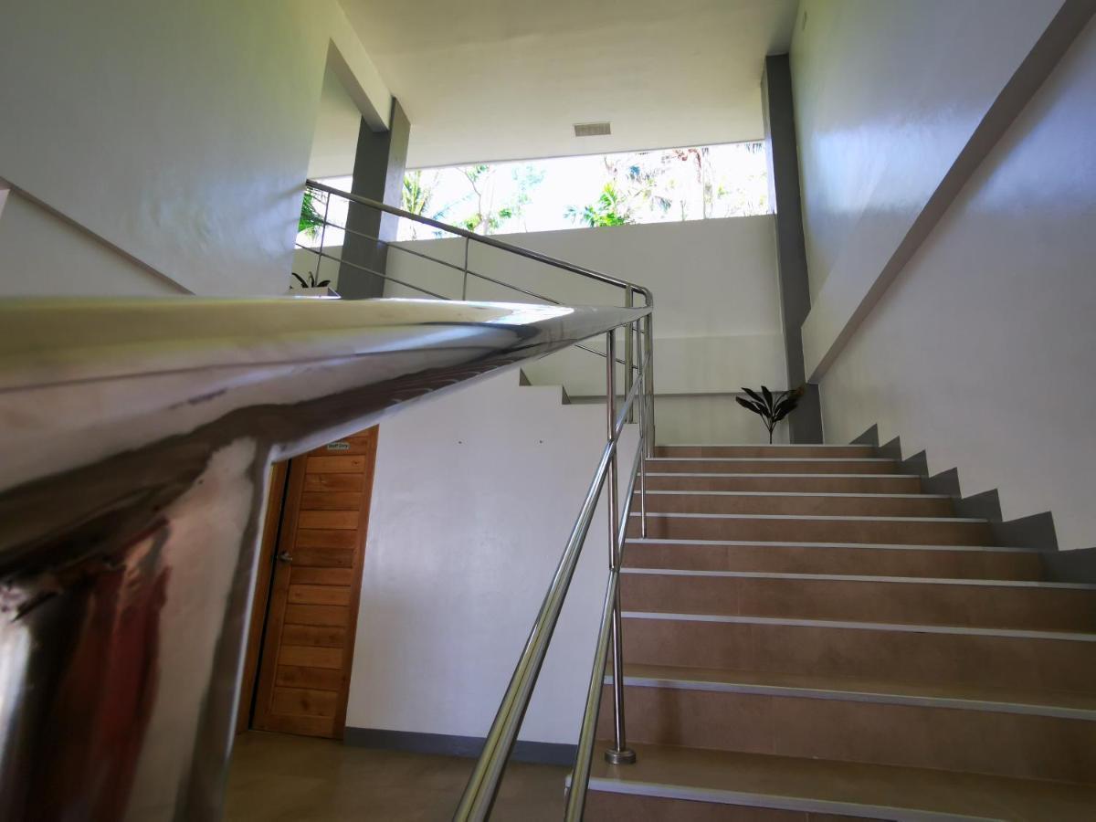 Sunset Cove Beach & Dive Resort Romblon Luaran gambar