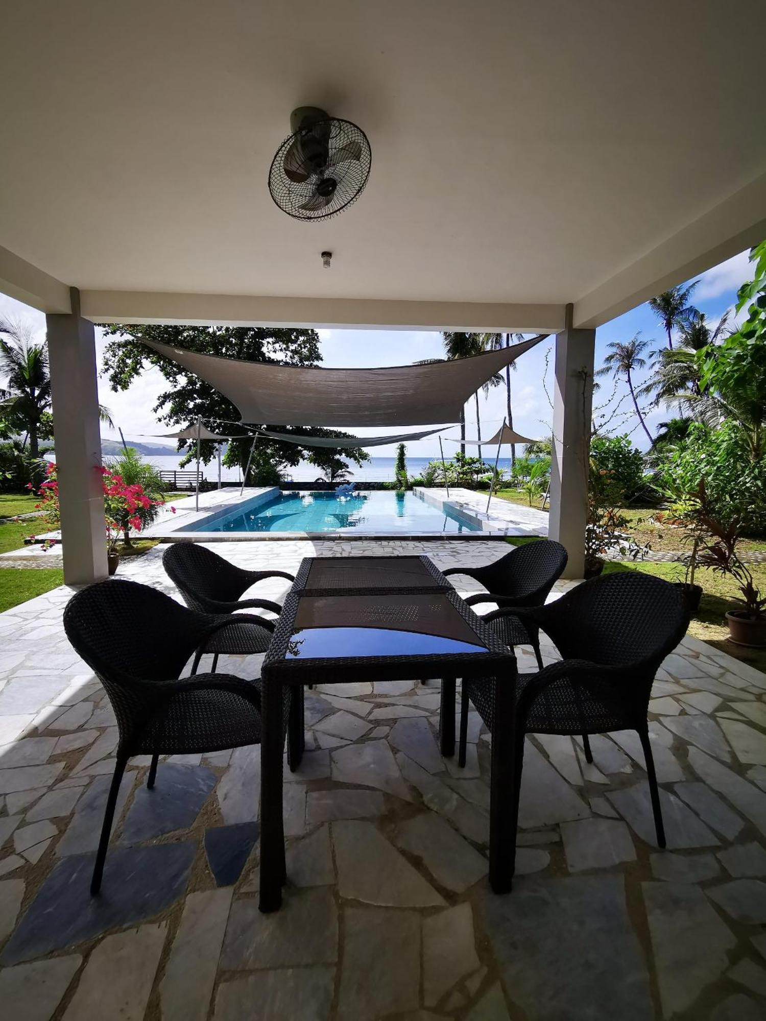 Sunset Cove Beach & Dive Resort Romblon Luaran gambar